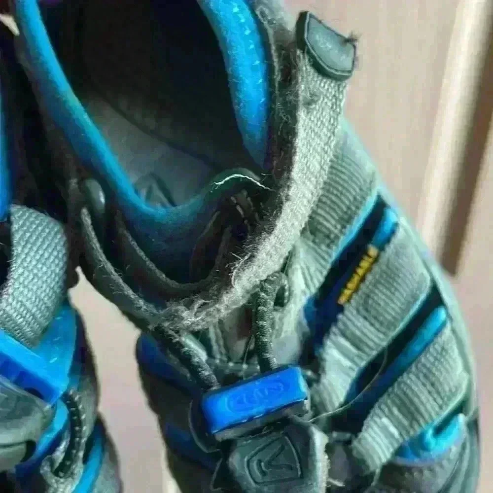 Keen size 12 kids